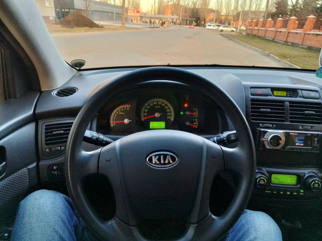 Офіційна KIA Sportage 2.0 Перший власник