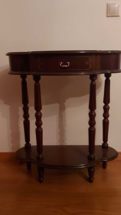 Mesa Consola Clássica em Madeira