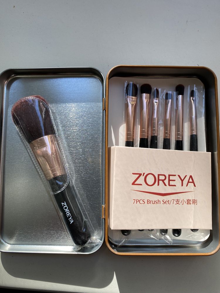 Кисти, кисточки набор для макияжа Zoreya новый