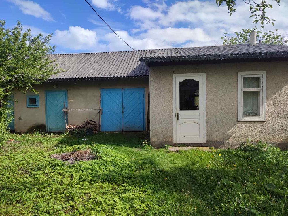 Будинок у с. Цінева