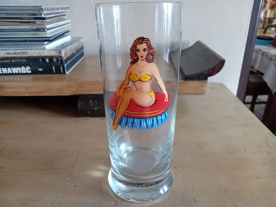 Kolekcjonerska szklanka do piwa prl wys. 17cm