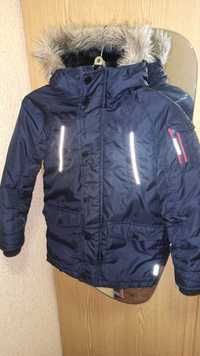 Продам куртку Next,  розмір 128-134 см, зима- осінь,