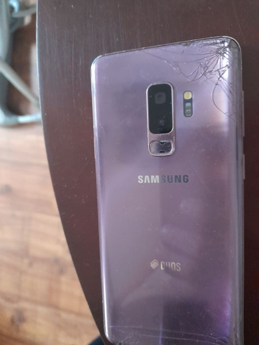 Sprzedam samsunga s9+ !!