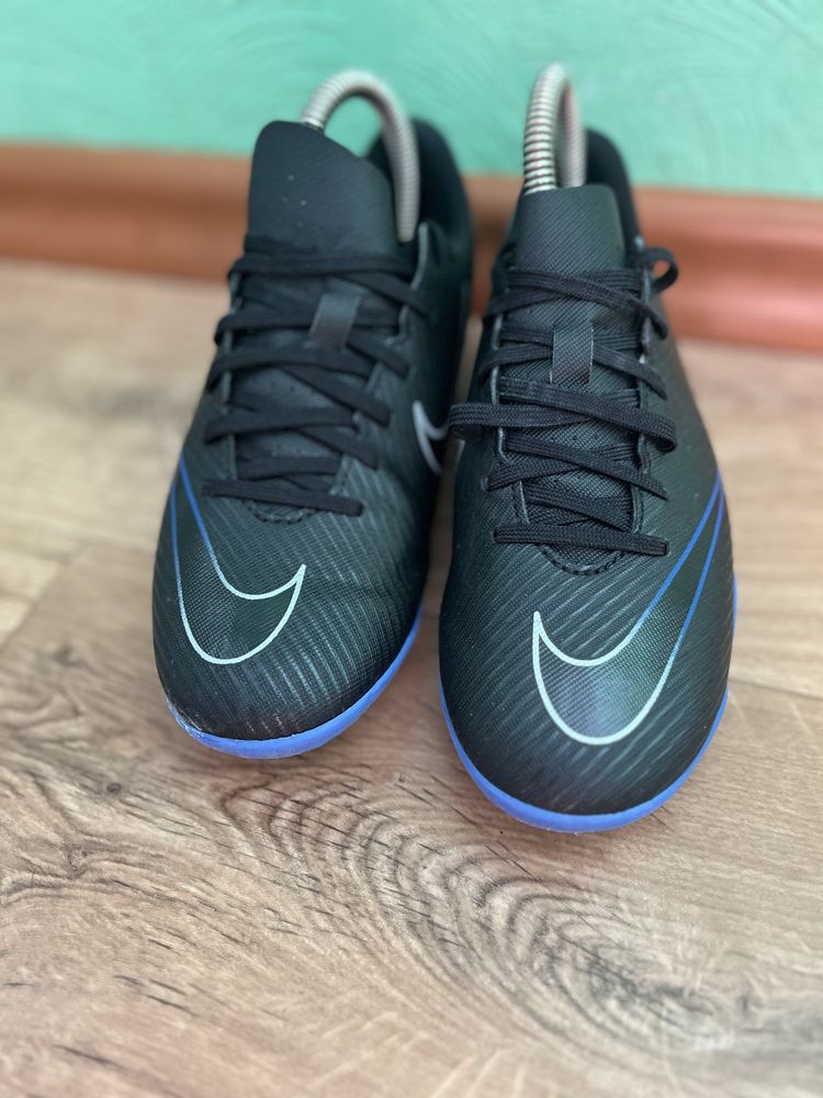 Дитячі бутси Nike Mercurial Vapor 15 (35.5)