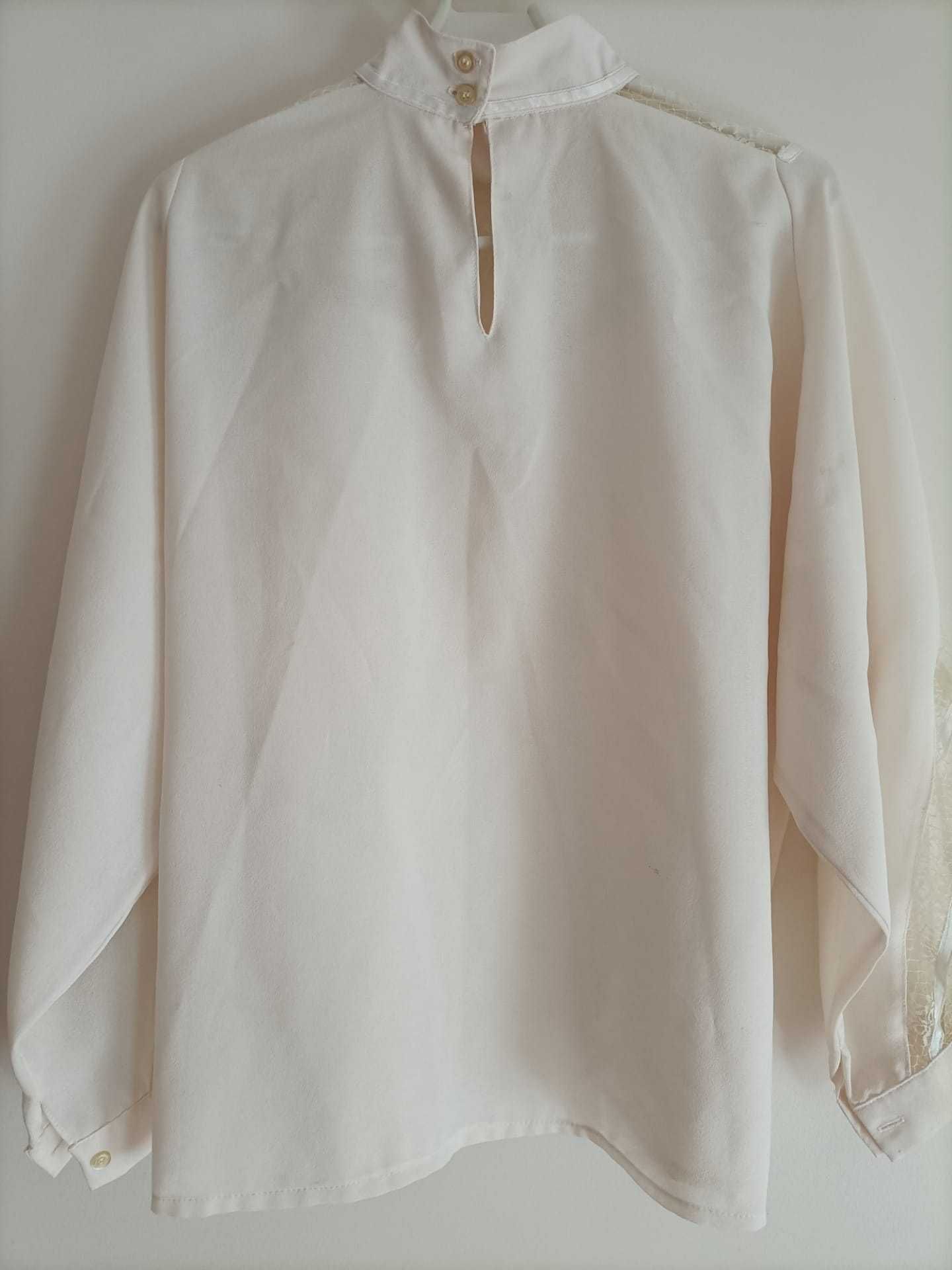 Blusa com renda da Massimo dutti