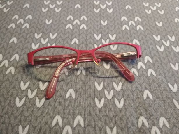 Okulary - różowe oprawki do szkieł dla dziewczynki