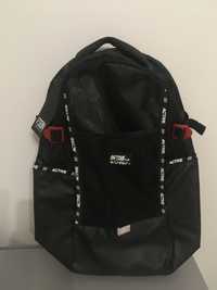 FSBN czarny plecak