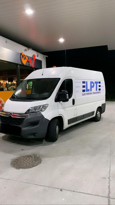 Mudanças e transportes