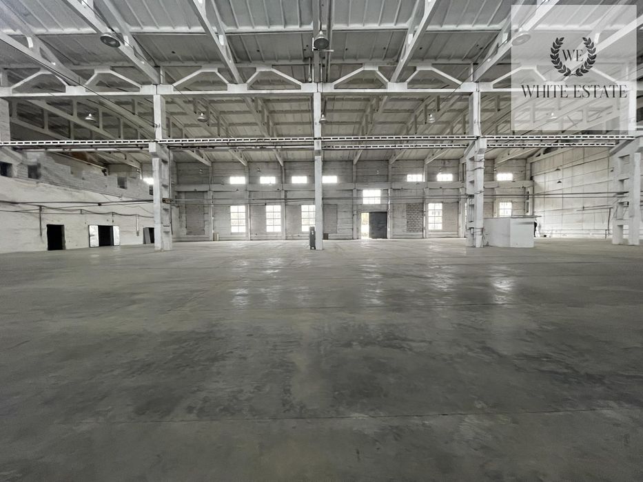 Склад з промисловою підлогою