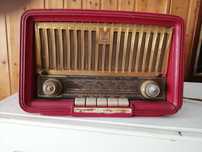 Rádio Philips antigo