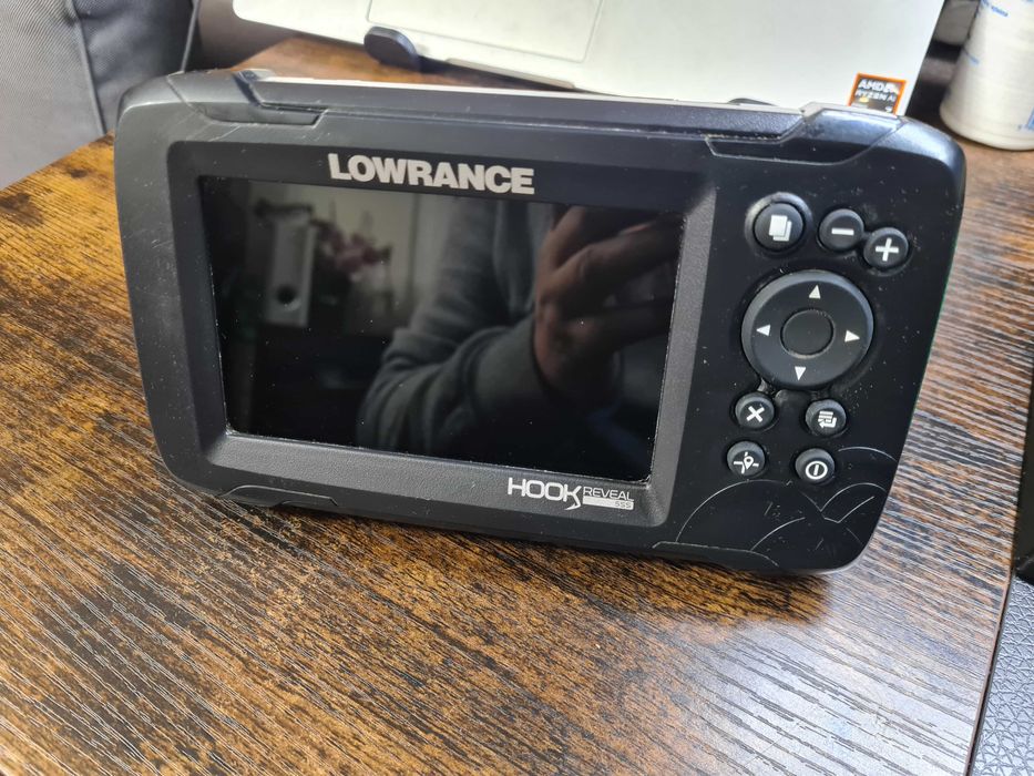 echosonda Lowrance Hook Reveal 5 SS