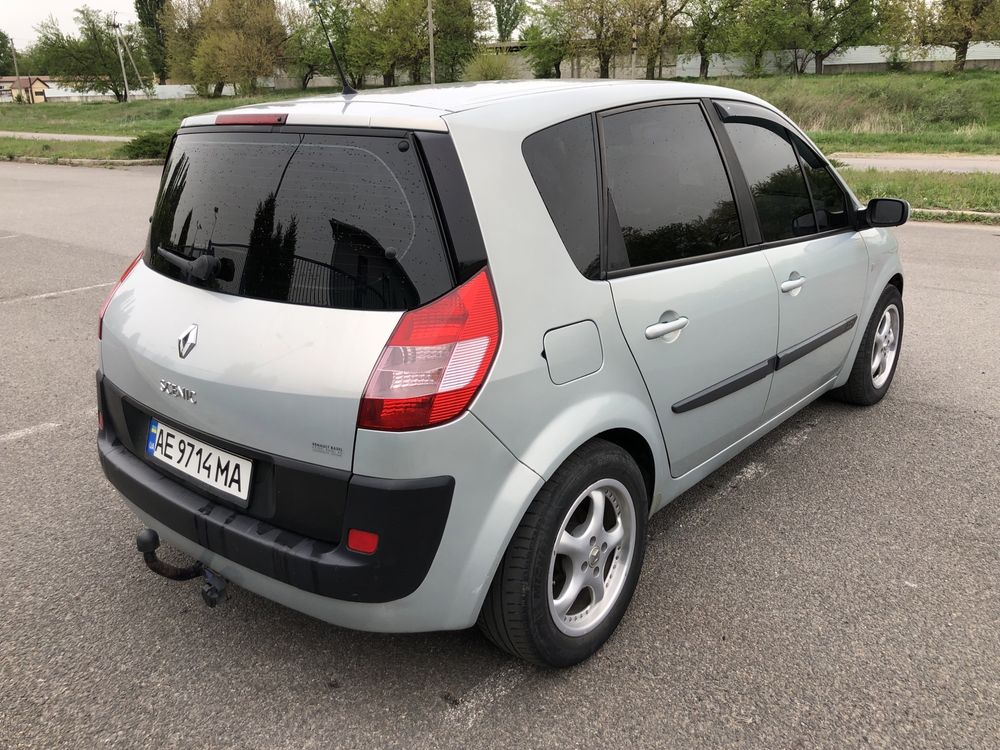 Renault megane scenic