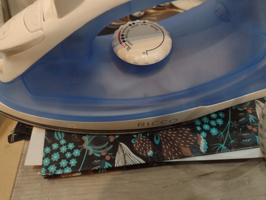 Zelazko sprawne Rocco