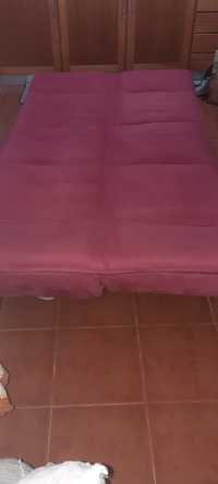 Sofá rosa usado