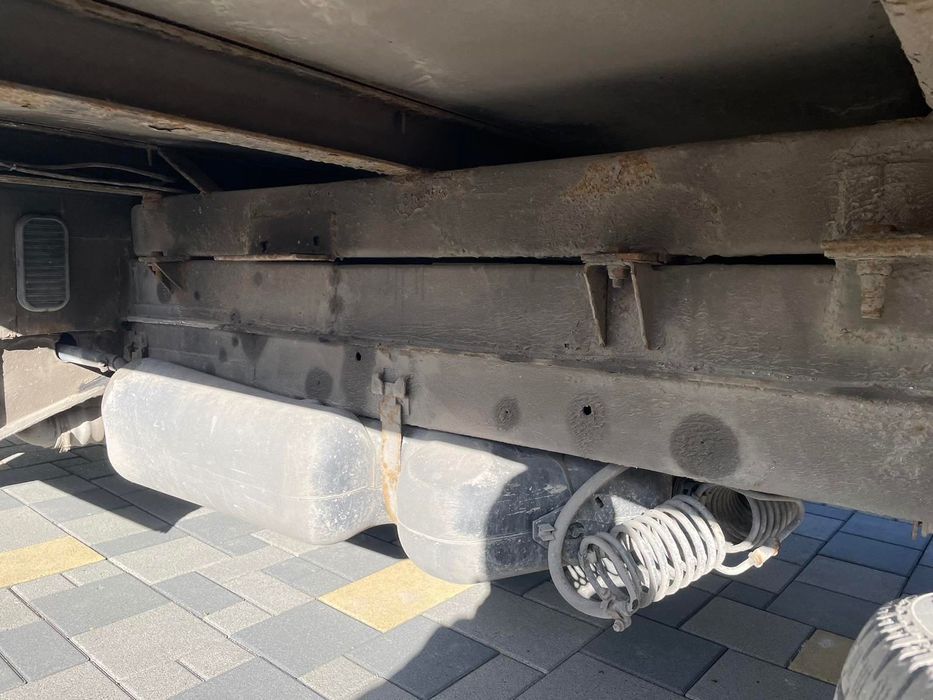 Вантажний автомобіль спрінтер