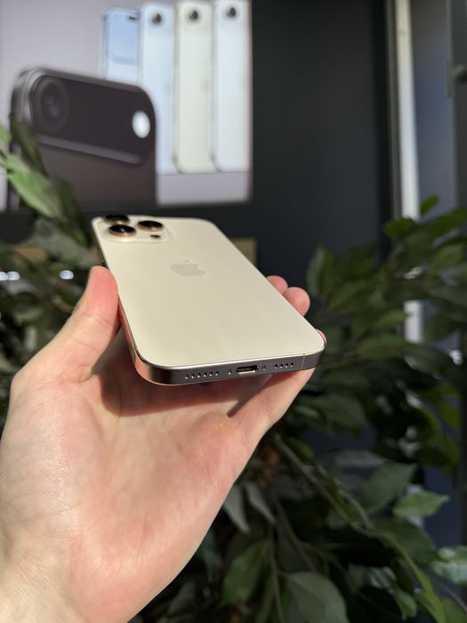 iPhone 16 Pro Max 256GB Desert Titanium