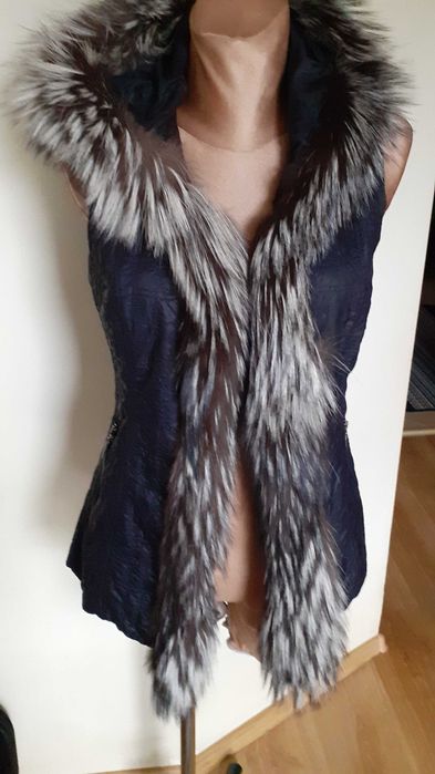 Kamizelka z futrem jenota