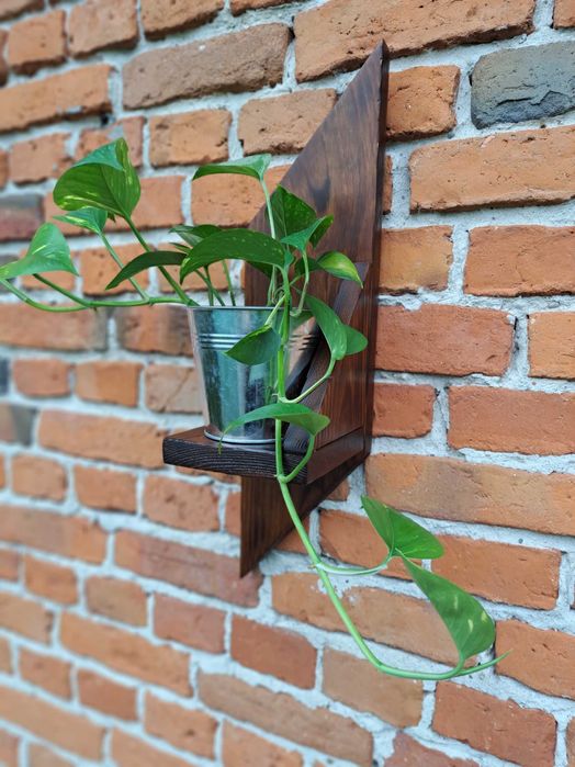 Kwietnik drewniany na ścianę. Nowy. Ręcznie robiony.