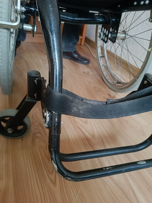 Wózek inwalidzki dla osoby doroslej