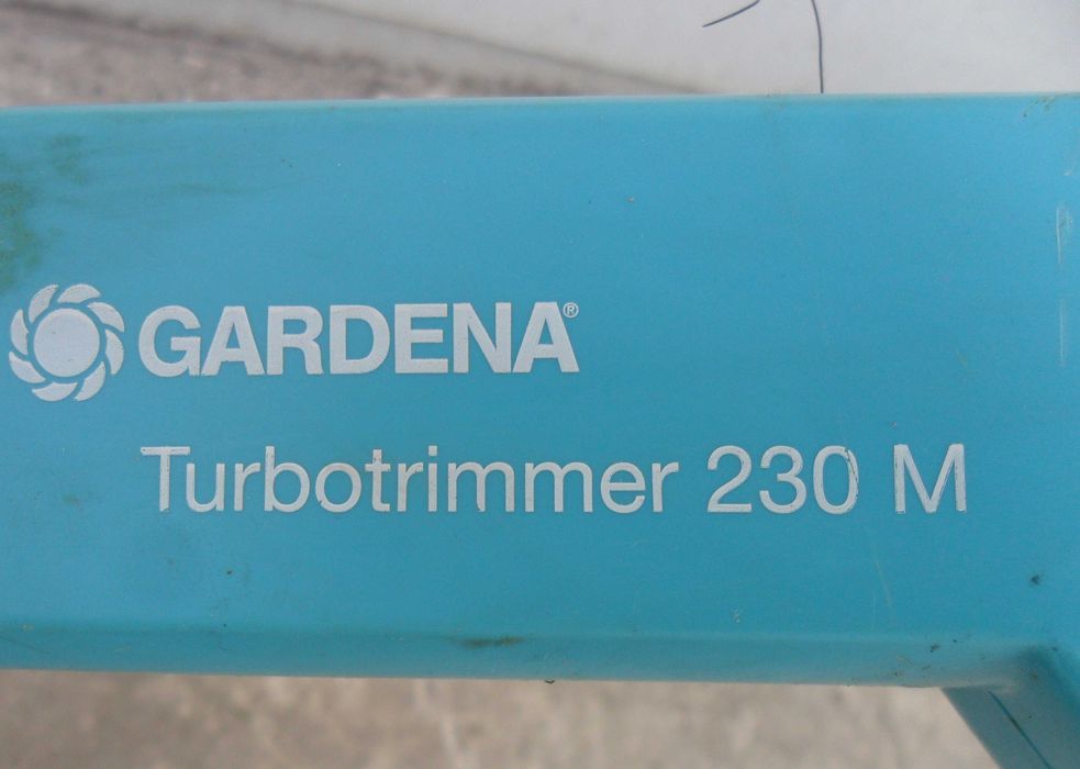 Трімер електричний GARDENA 230M.