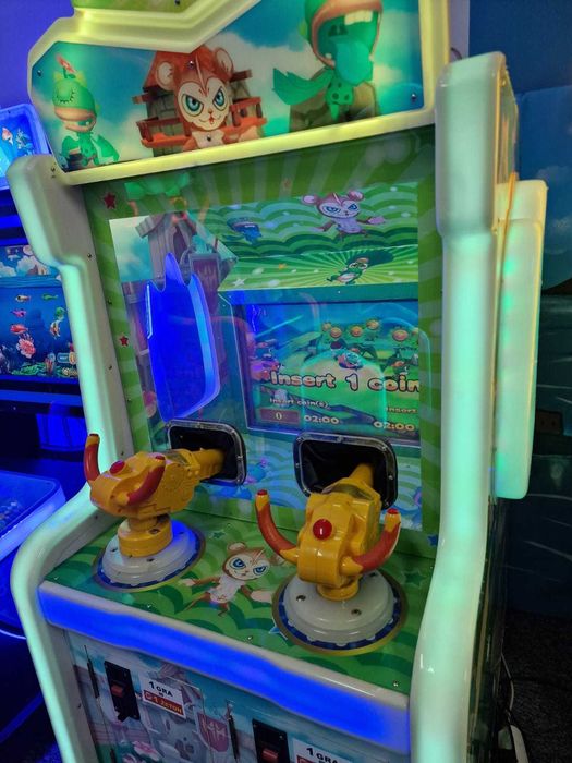 Automat zarobkowy strzelanka kulkami Frenzly Island