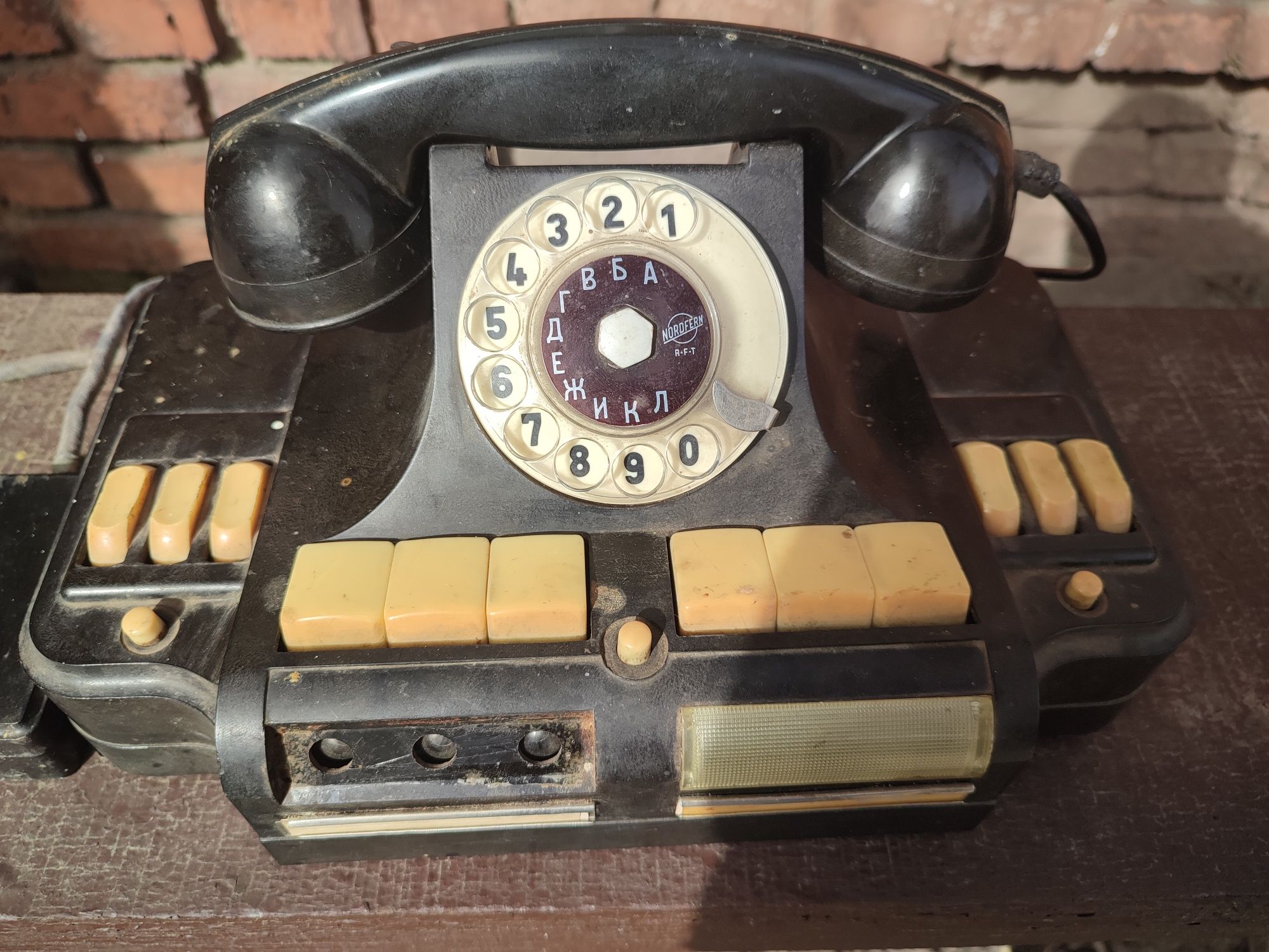 Телефон бакелитовый КД-6 шестиканальный 1960х