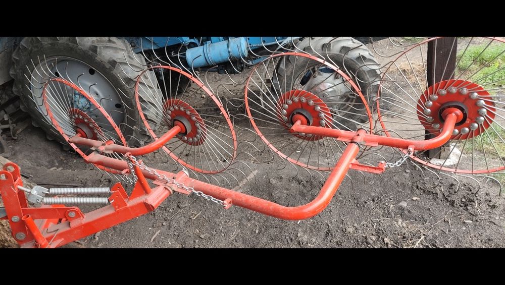 Ворошилка до трактора