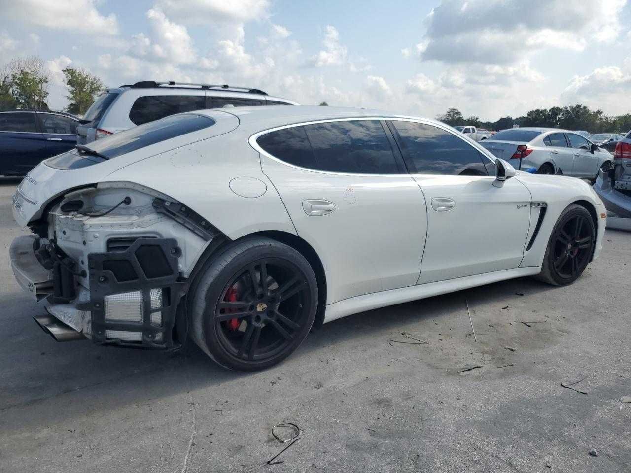 Porsche Panamera (970) Hybrid 3.0 S, z 2012 roku, model USA.