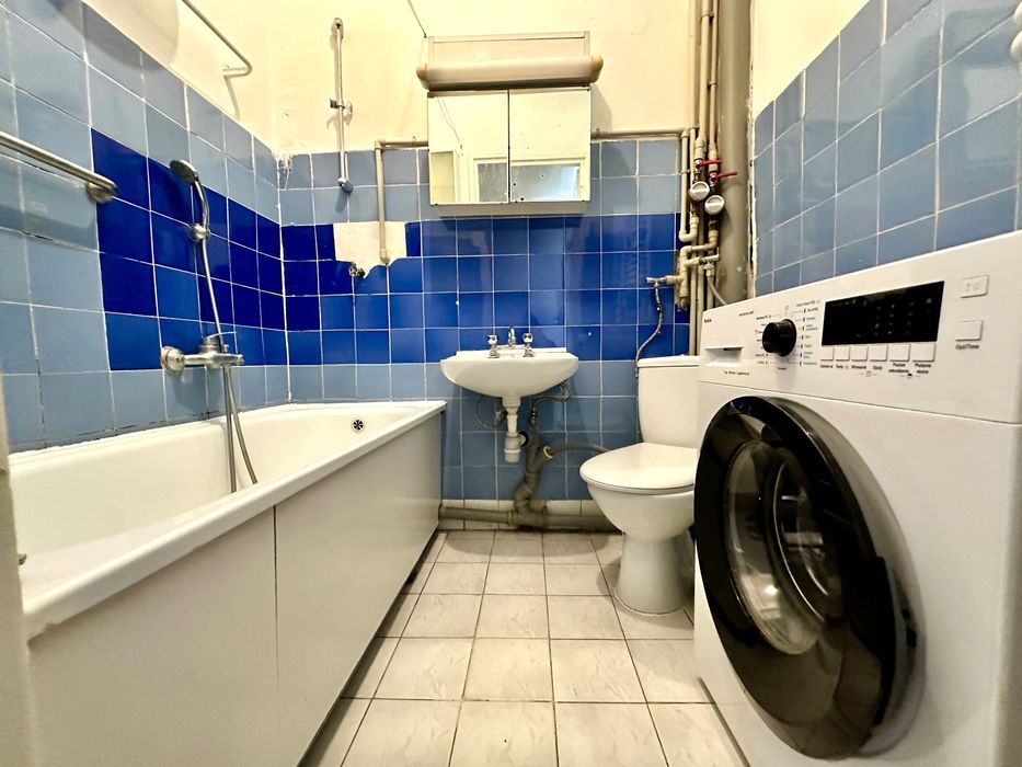 Metro Szwedzka /Praga Północ 2 pokoje do remontu