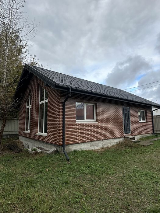 Продаж будинку з ділянкою 10 сот на Троещині, вул. Нікіфора Дровняка