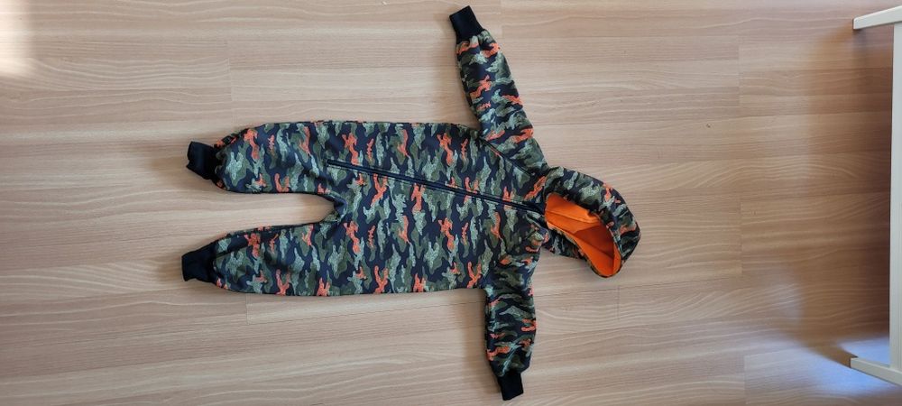 Kombinezon przeciwdeszczowy 92