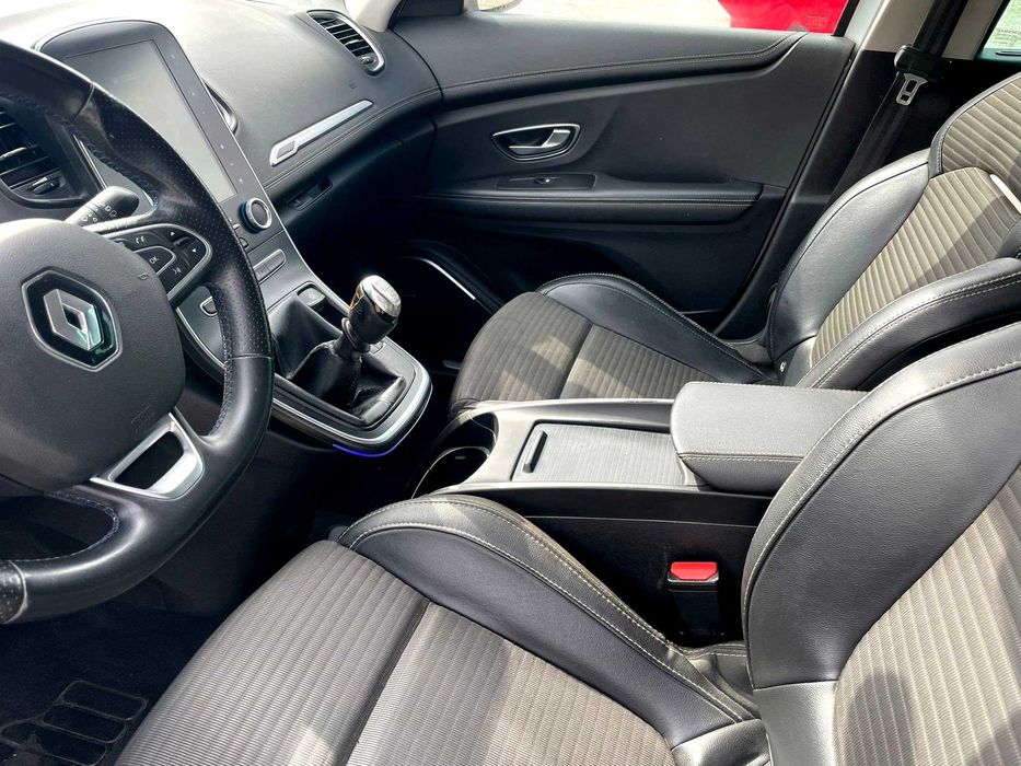 renault grand scenic bose edition