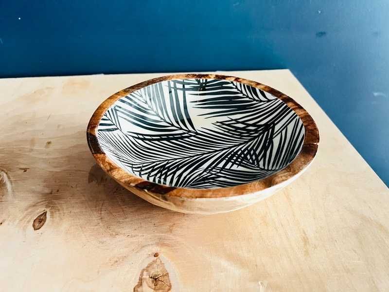 Dekoracyjna misa boho drewniana drzewo mango z liśćmi palmy ZARA HOME