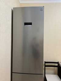 Продам холодильник Bosch KGN39XL636