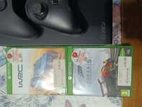 Xbox One com dois comandos