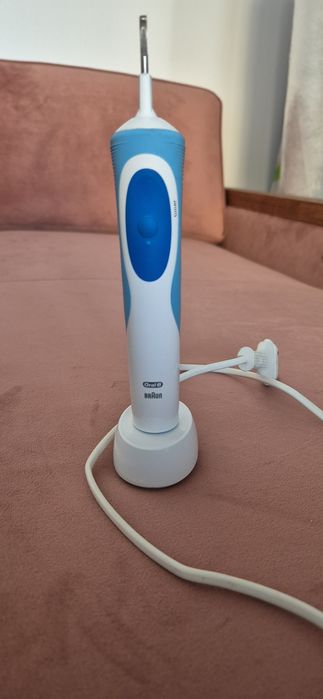 Szczotka elektryczna Oral-B Braun