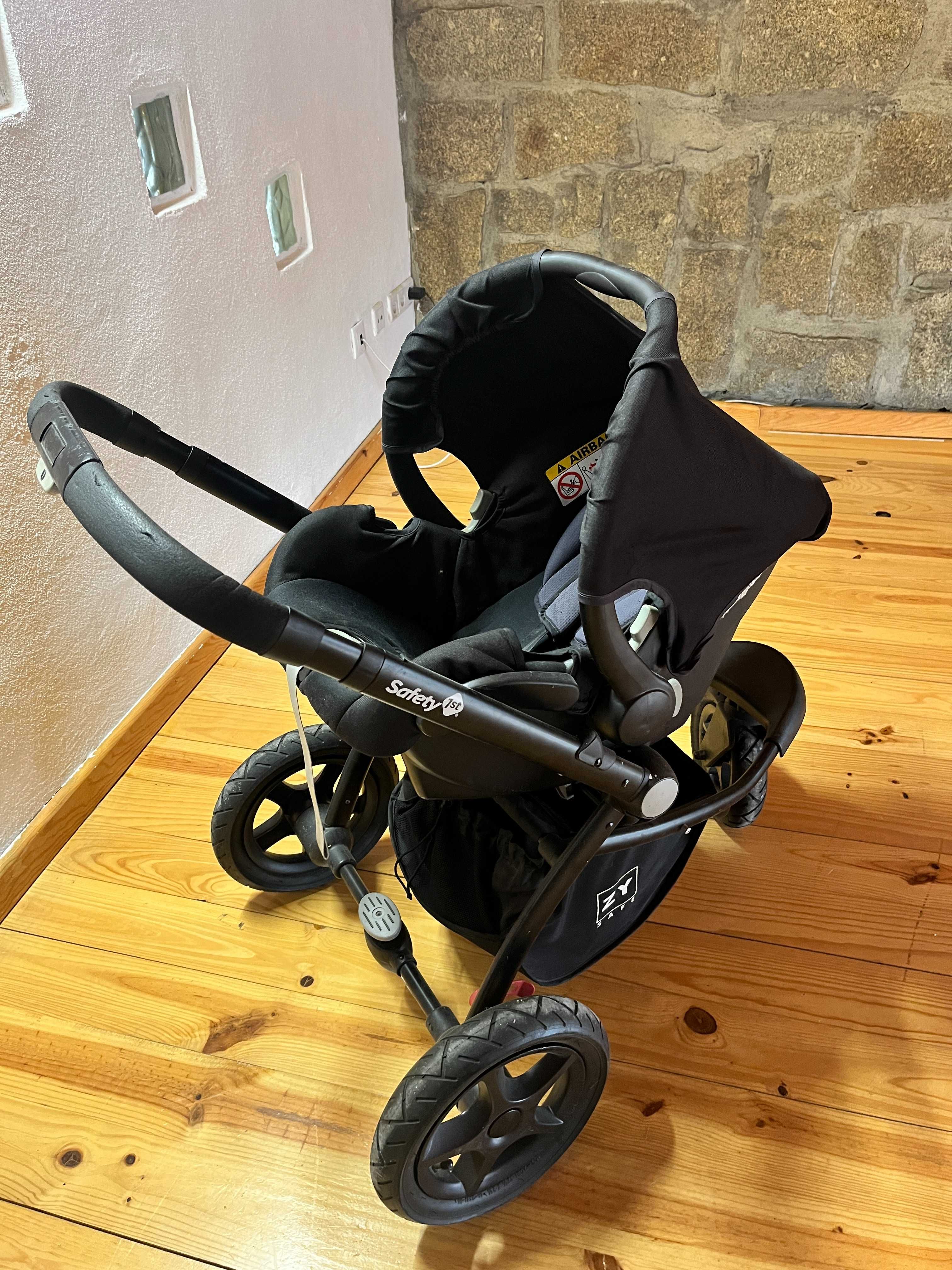 Carrinho de Bebe zippy