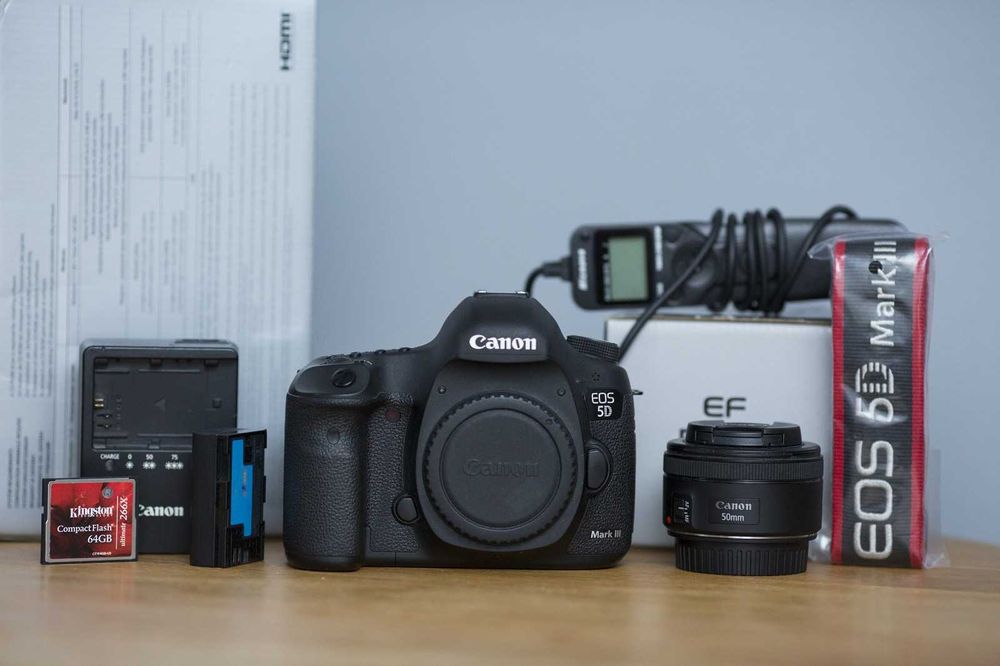 Canon 5d mark III + obiektyw Canon EF 50mm f/1.8 STM.