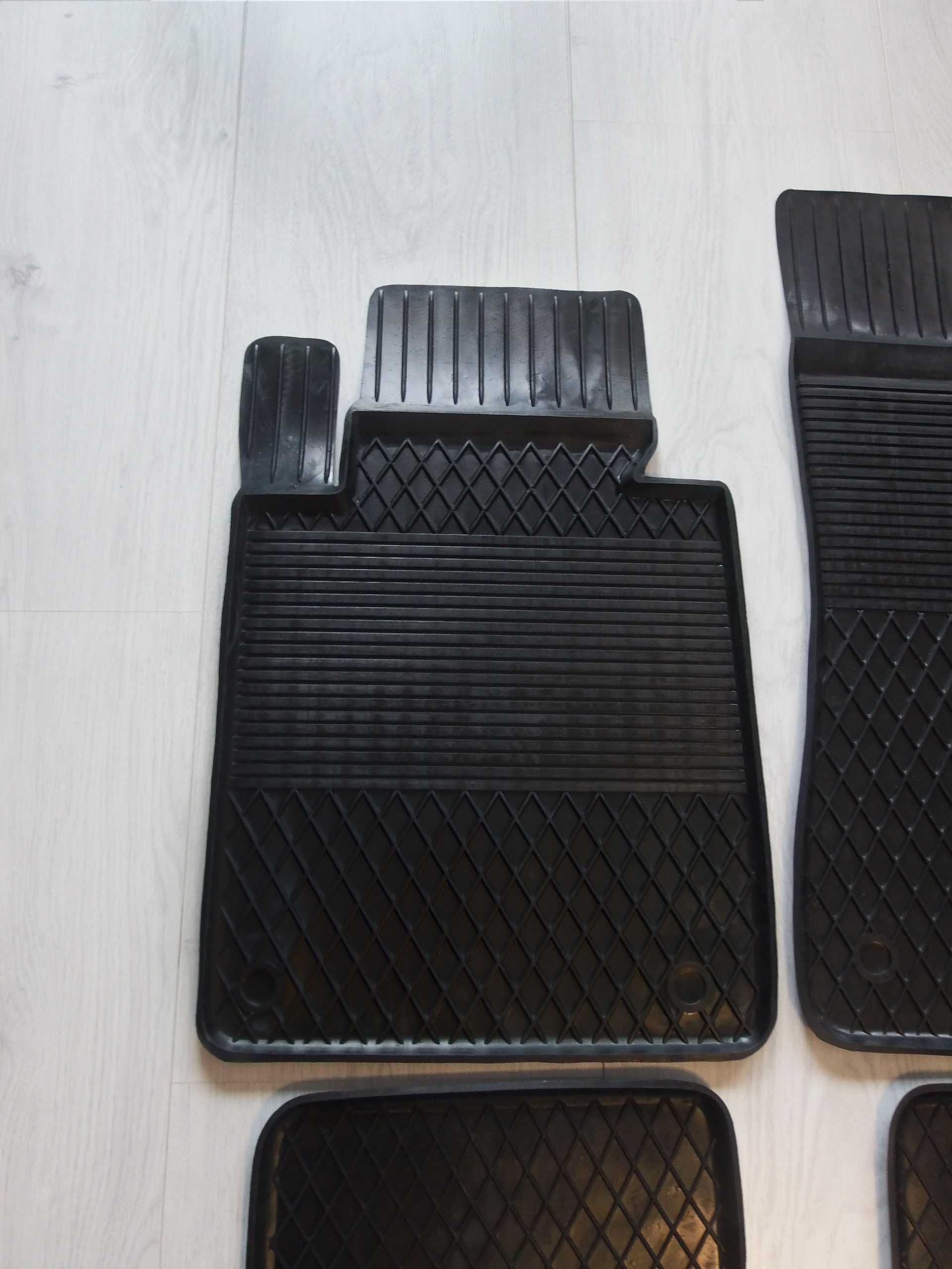 Dywaniki Gumowe BMW X3 E83 Rok 03-10 Korytkowe Dopasowane