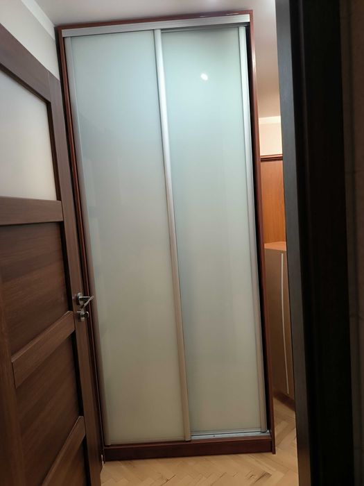 Sprzedam szafę przesuwną