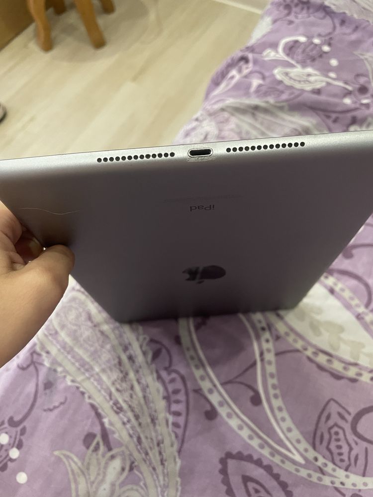 продам iPad 6-го покоління