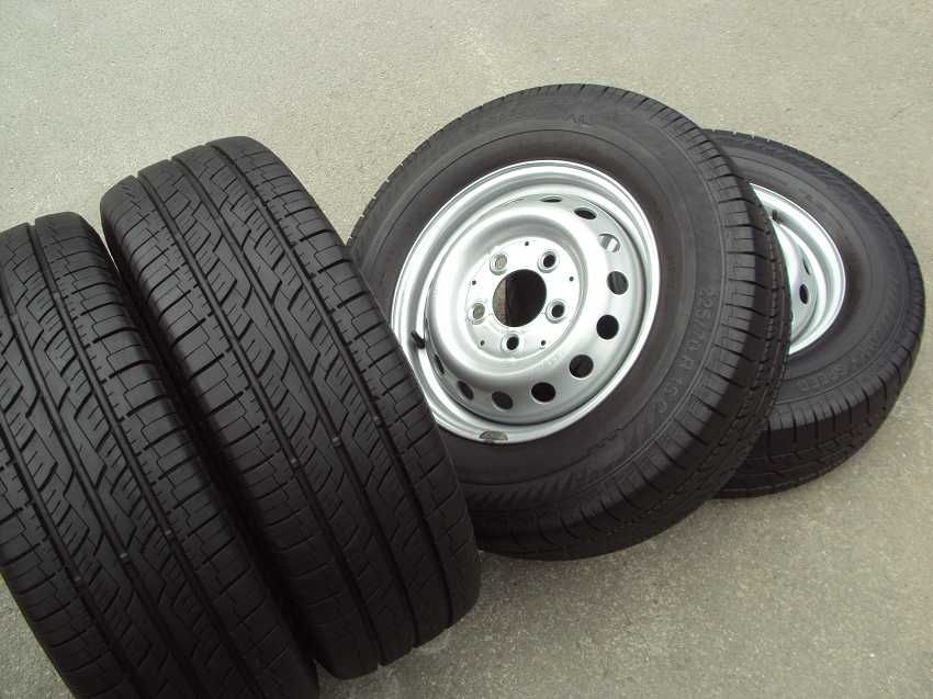 Gislaved 225/70/15C