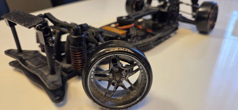 Yokomo YD2-S drift RC + serwo gratis