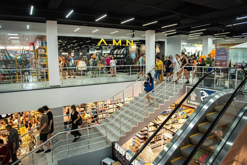 Оренда острівця 11м2 у ТЦ Терра.
 м.Кривий Ріг, вул. Чарівна 1б