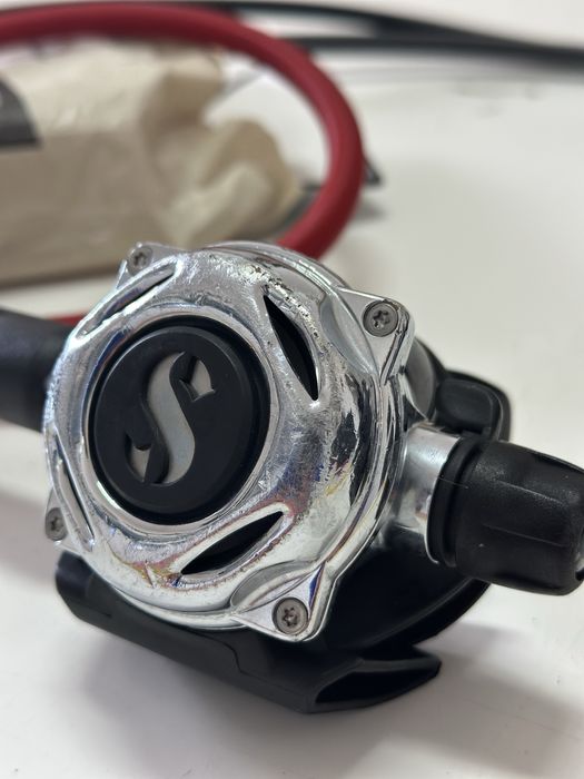 Regulador completo de mergulho Scubapro MK25 + A700 + S555