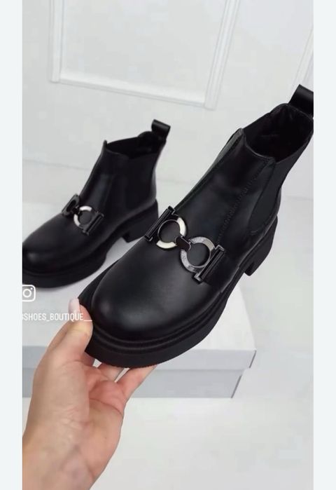 Жіночі ботинки, чобітки, ботільйони 38 р