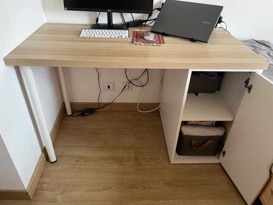 Secretária IKEA - excelente estado