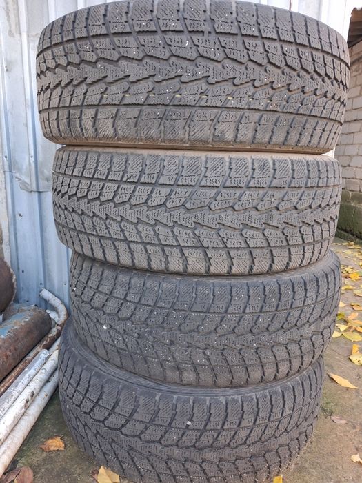 Зимняя резина Toyo 225/55r/18