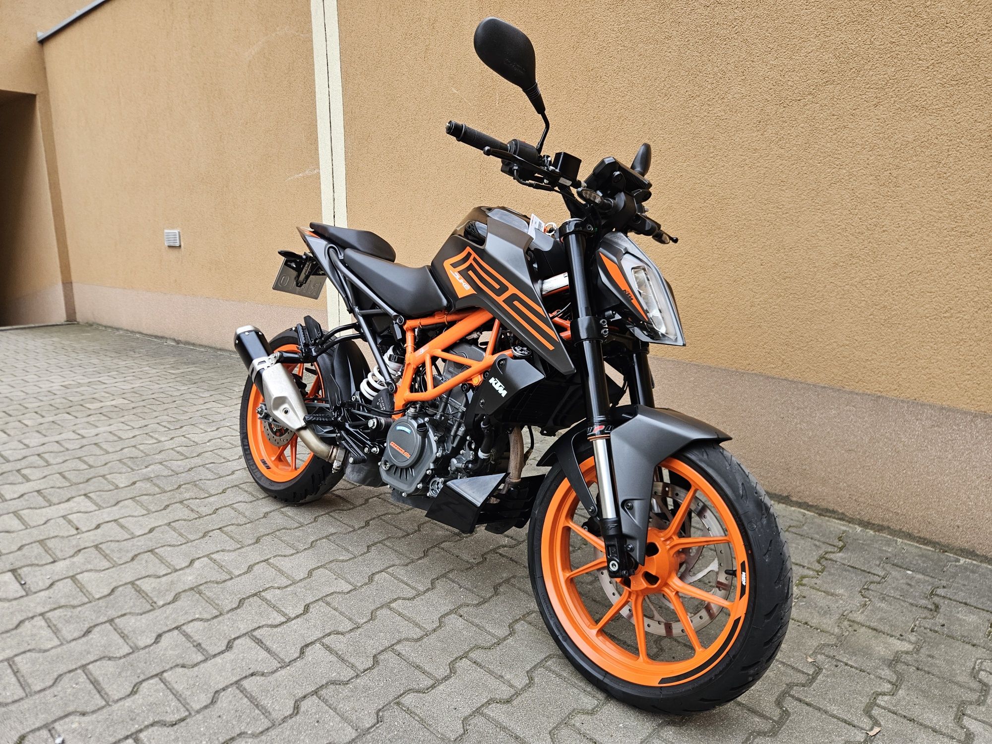 KTM Duke 125 niski przebieg 2021r super stan kat. B