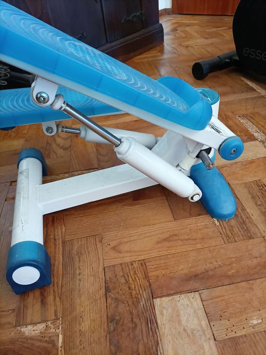 Aparelho de ginástica como novo